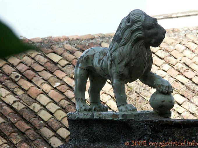 Jardines Altos. Puerta de los leones. Detalle, Alhambra Generalife Granada - Spain