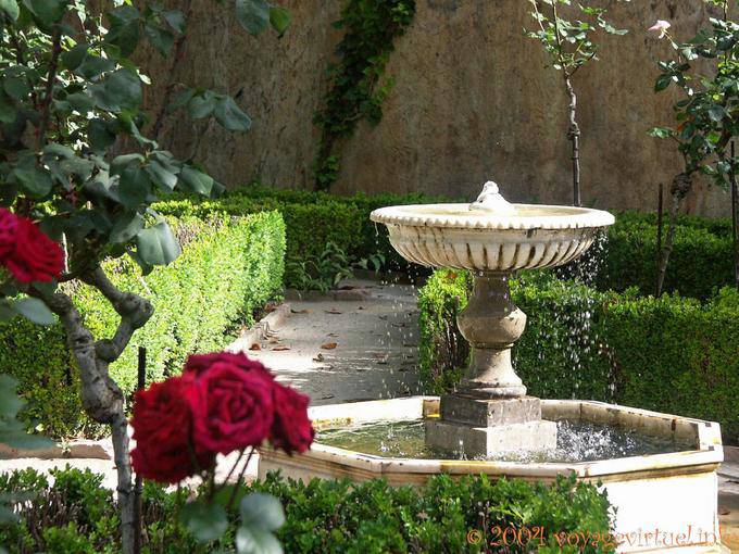 Small fountain, Alhambra Generalife Granada - Spain, Andalusia