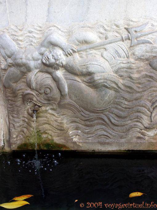 Close-up on fountain, Granada Alhambra - Spain