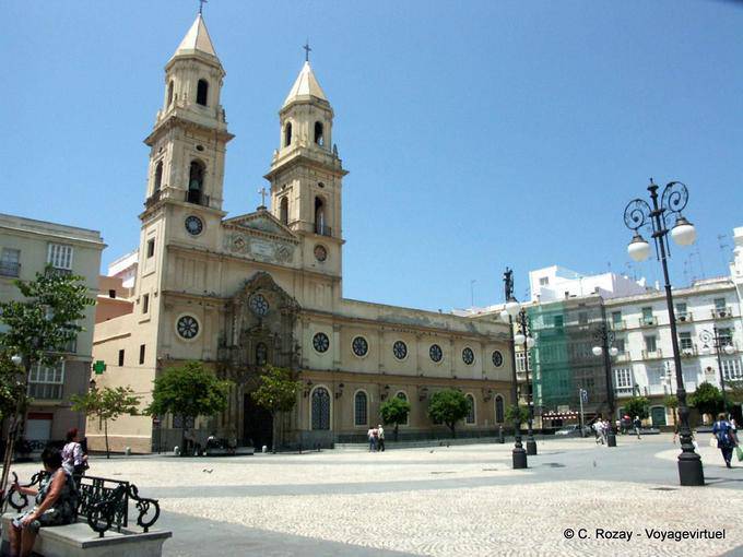 Iglesia Plaza San Antonio, Cadiz - Spain