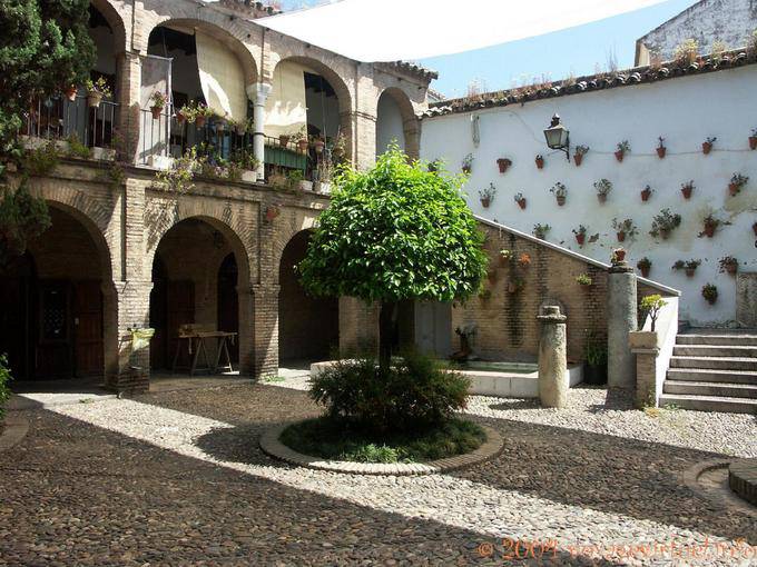 House in the Averroes (Zoco Artesano), the Jewish Quarter, Cordoba Jewish Quarter - Spain, Andalusia