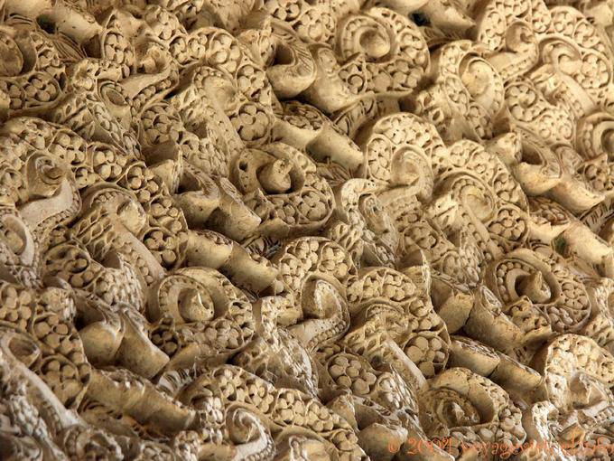 Detail of patio wrists, Seville Alcazar - Spain