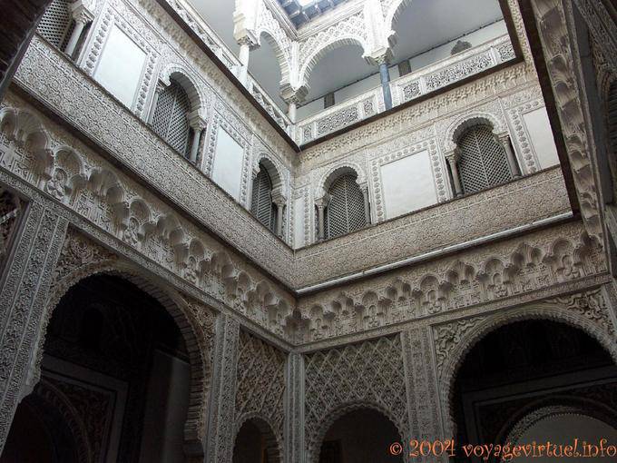 Patio de las Muñecas, Seville Alcazar - Spain