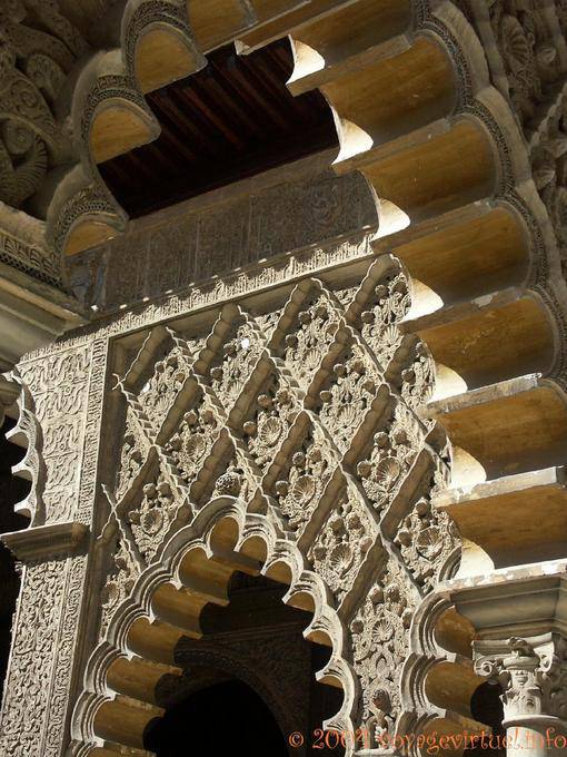 Arc patio, Seville Alcazar - Spain