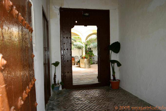 Double door to the patio of a traditional dwelling, Tarifa - Spain