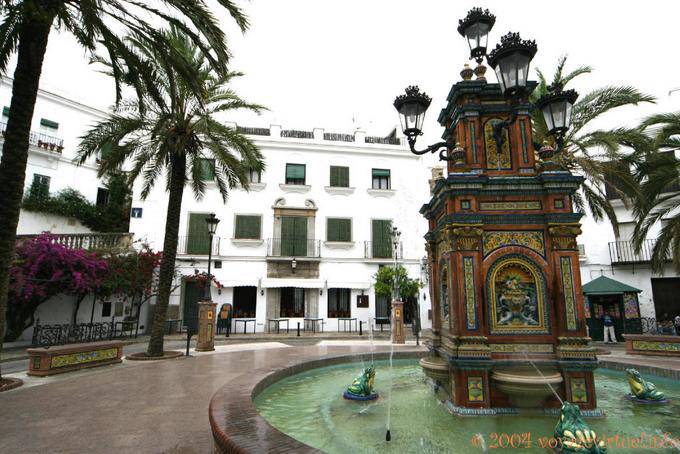 Fountain, Plaza de España, Vejer de la Frontera - Spain