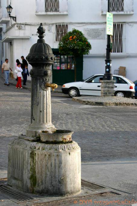 Small drinking fountain, Vejer de la Frontera - Spain