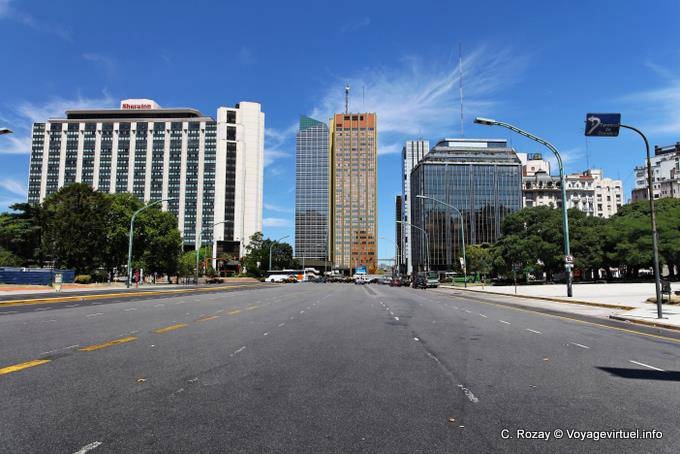 Avenida del Libertador, panorama, Buenos Aires - Argentina