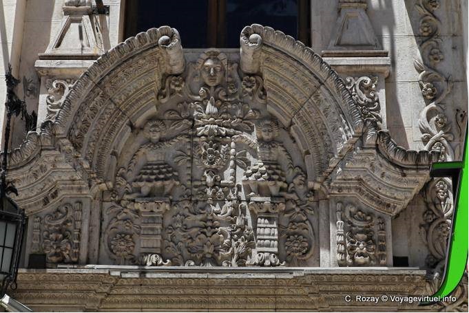 Avenida Florida, detail of the building Falabella, Buenos Aires - Argentina