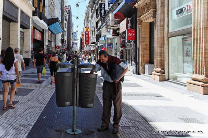 Avenida Florida, poverty, Buenos Aires - Argentina