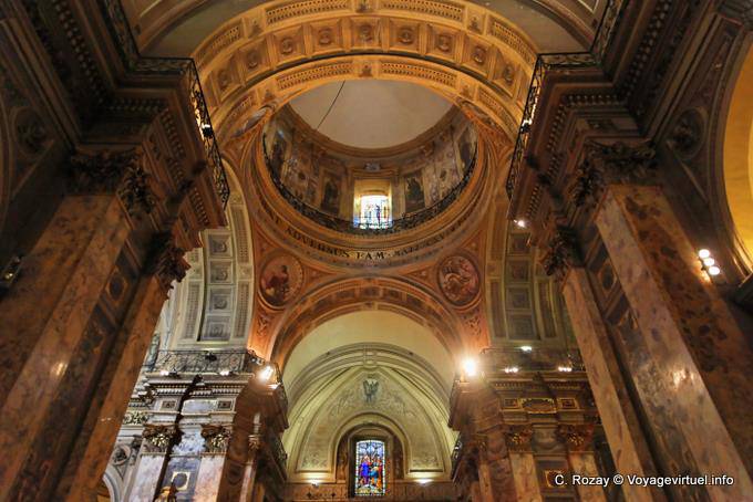 Catedral Metropolitana, interior view, Buenos Aires - Argentina