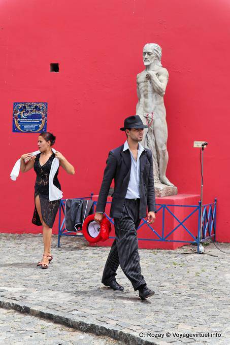 La Boca, Caminito, the departure of Argentine dancer, Buenos Aires - Argentina