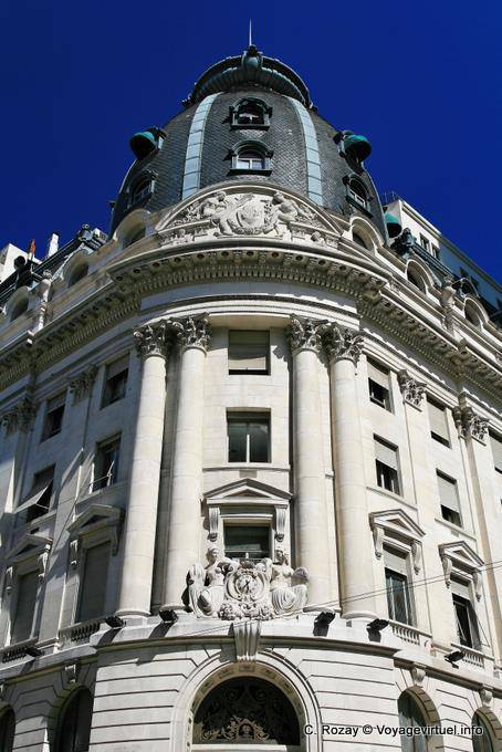 Reconquista, building on the corner of Juan Domingo Peron, Buenos Aires - Argentina