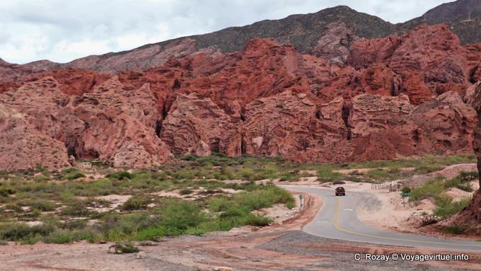 Rock formations after the Obelisco, Quebrada de las Conchas - Argentina