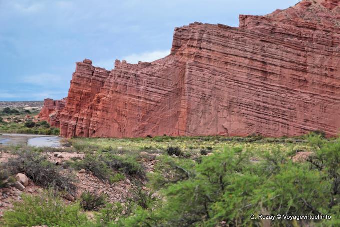 Another view of El Castillo (the castle), Quebrada de las Conchas - Argentina