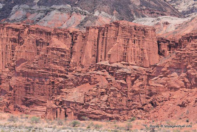 Cliffs in the Sierra, Ruta 40, Hualfin - Argentina