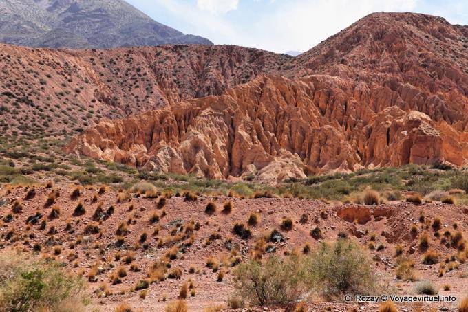 Collapse secondary to erosion, Ruta 7 of Mendoza in Chile - Argentina