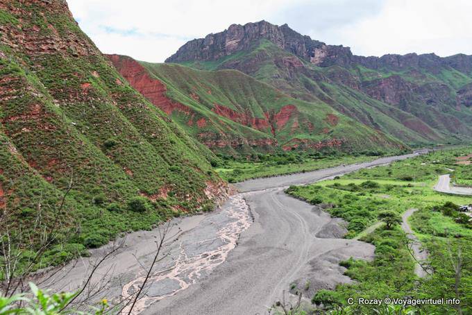 Riverbed, Quebrada El Carril before Escoipe - Argentina