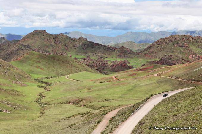 View on the ruta 33 and the Cuesta del Obispo, Valle Encantada - Argentina