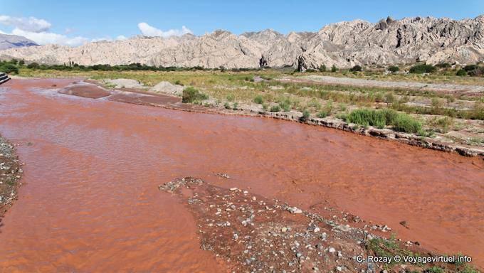 Red water in the river, Angastaco Valley Calchaquies, Ruta 40 - Argentina