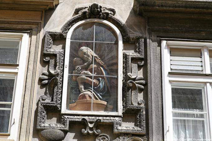 Backerstrasse recessed Virgin - Vienna - Austria