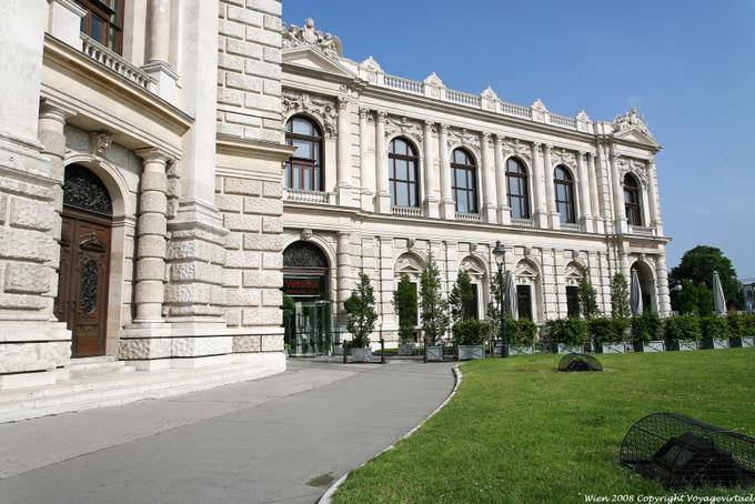 Burgtheater, Vestibul - Vienna - Austria
