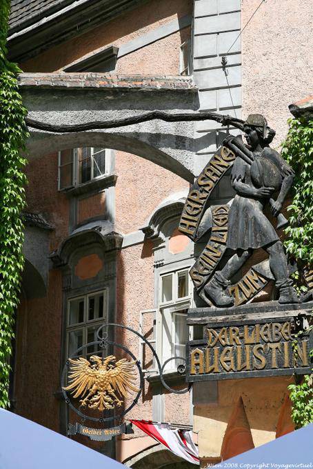 Fleischmarkt, Griechengasse der Liebe Augustin - Vienna - Austria