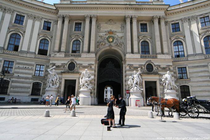 Hofburg, entrance view from the Michaeler Platz - Vienna - Austria