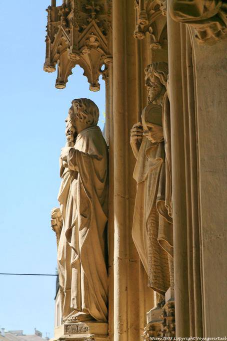 Maria Am Strand, Portale mit Figuren und Reliefs - Vienna - Austria