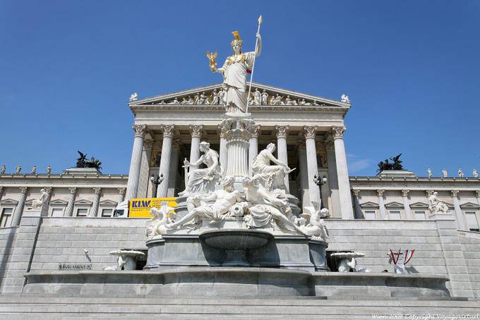 Pallas Athene Brunnen Parlament Landscape - Vienna - Austria