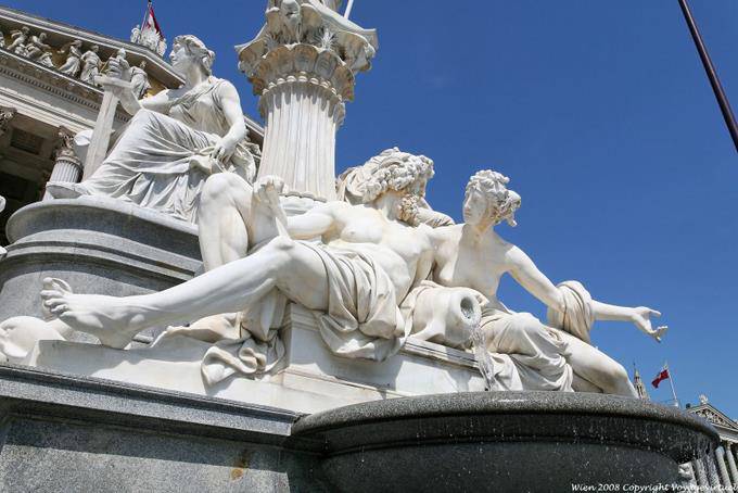 Parlament Pallas Athenebrunnen Zoom - Vienna - Austria