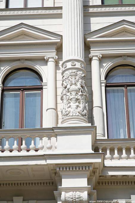 Reichsratstrasse detail colonnade - Vienna - Austria