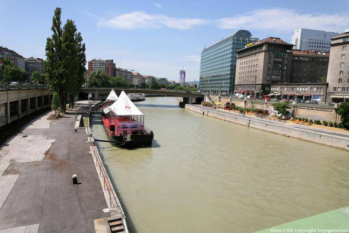 Schweden Brucke, Donau View - Vienna - Austria