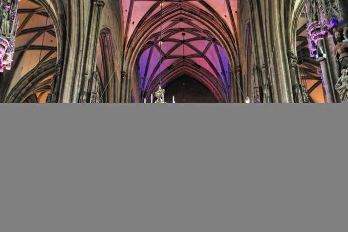 Stephansdom, interior St. Stephen's Cathedral - Vienna - Austria
