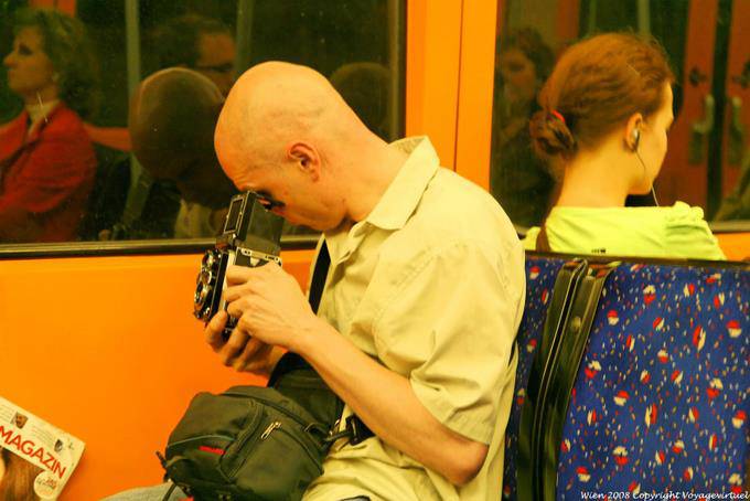 Ubahn, the photographer on the Metro - Vienna - Austria