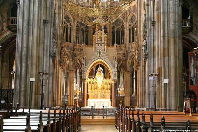 Votive Church, the nave and the altar master - Vienna - Austria