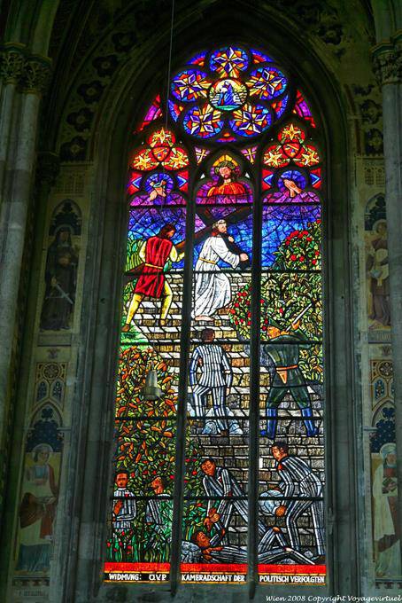 Votive Church, Stained Glass Kameradschaft der Politisch Verfolgten - Vienna - Austria