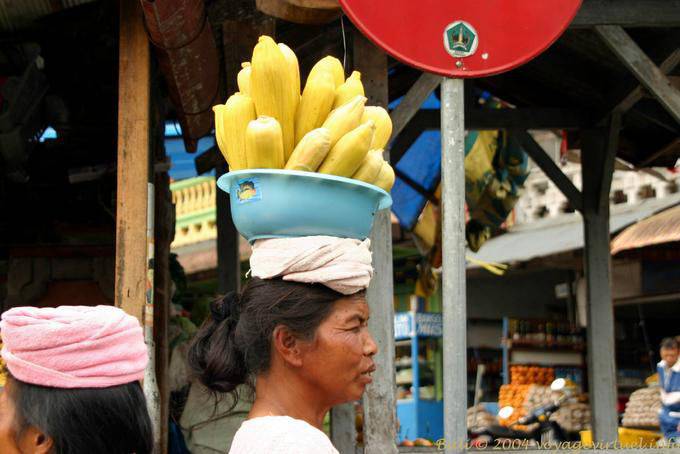 Candidasa corn cobs on head - Bali