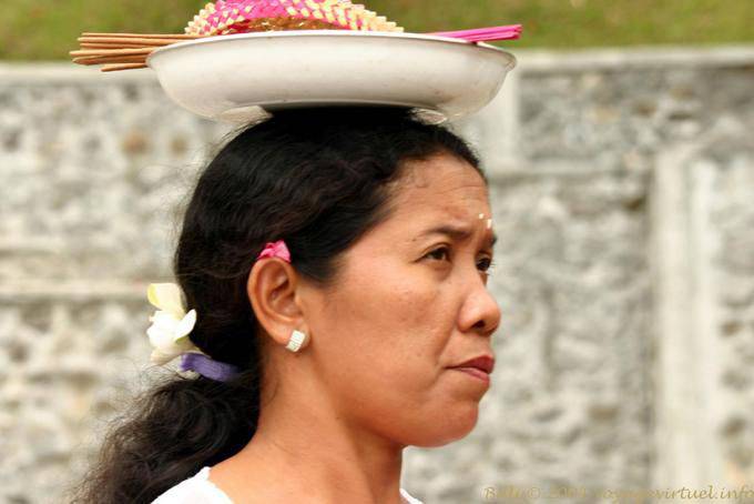 Offering on the head, Pura Besakih - Bali