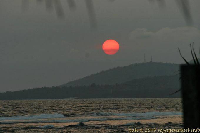 Sun evanescent Kusamba - Bali