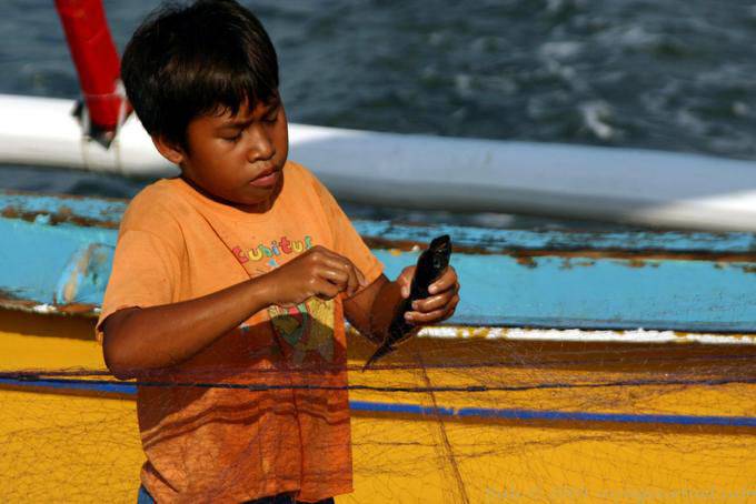 In Candidasa thread - Bali