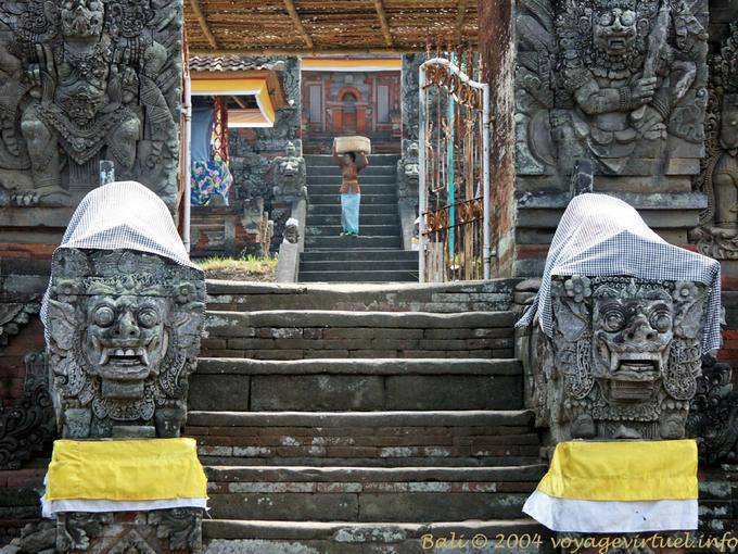 Gianyar Entrance to the temple - Bali