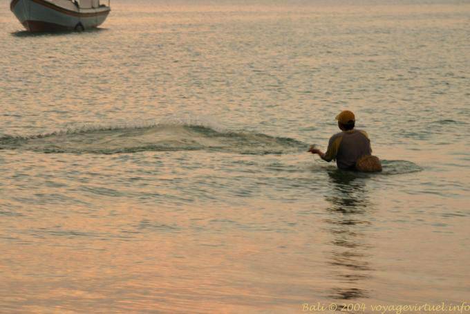 Net fishing, Jimbaran - Bali