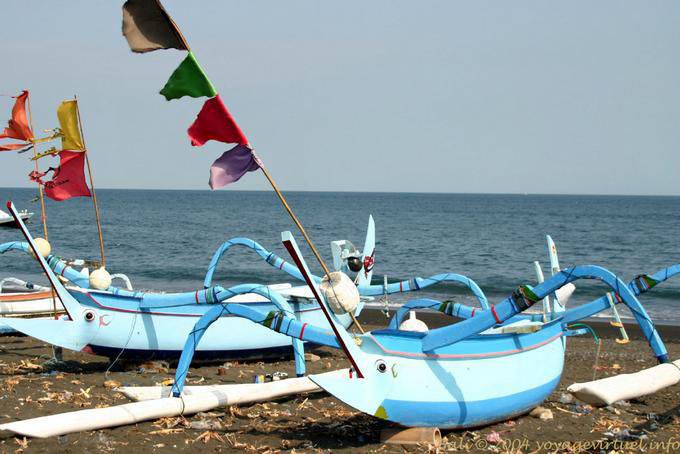 Blue Jukungs Kusamba - Bali