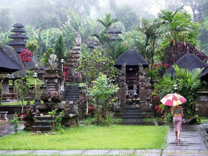 Visit the rain, Luhur Batukaru. - Bali