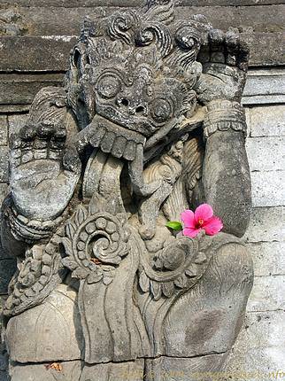 Monster ornate stone Maduwe Karang - Bali