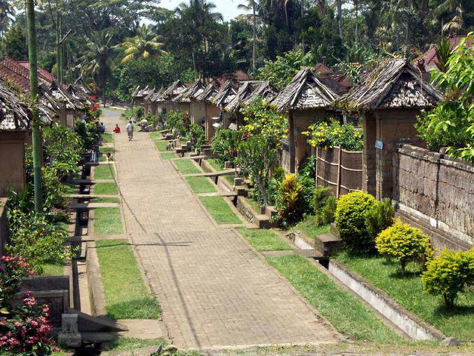 Alignment of traditional houses, Penglipuran - Bali