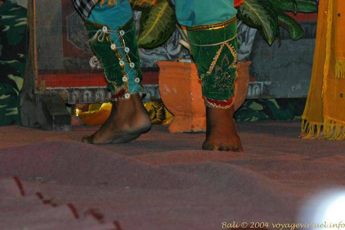 Feet of the dancer Ramayana - Bali