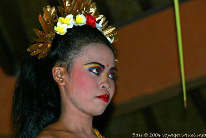 Rainbow sky colors on the face, Ramayana dance - Bali