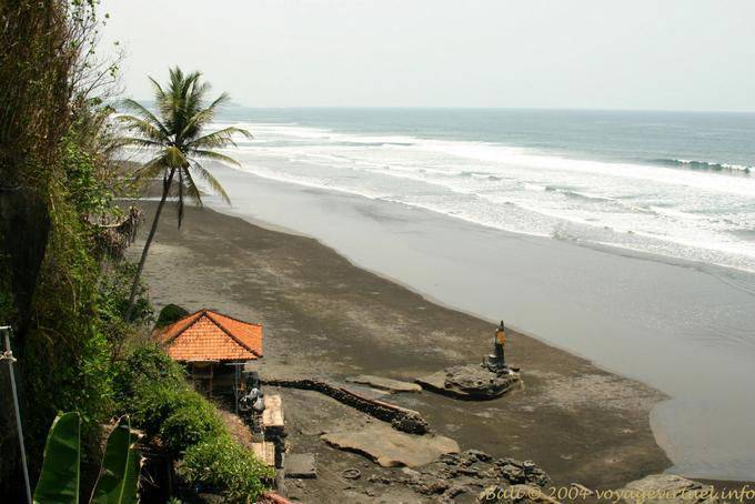 In front of the Indian Ocean, Rambut Siwi - Bali